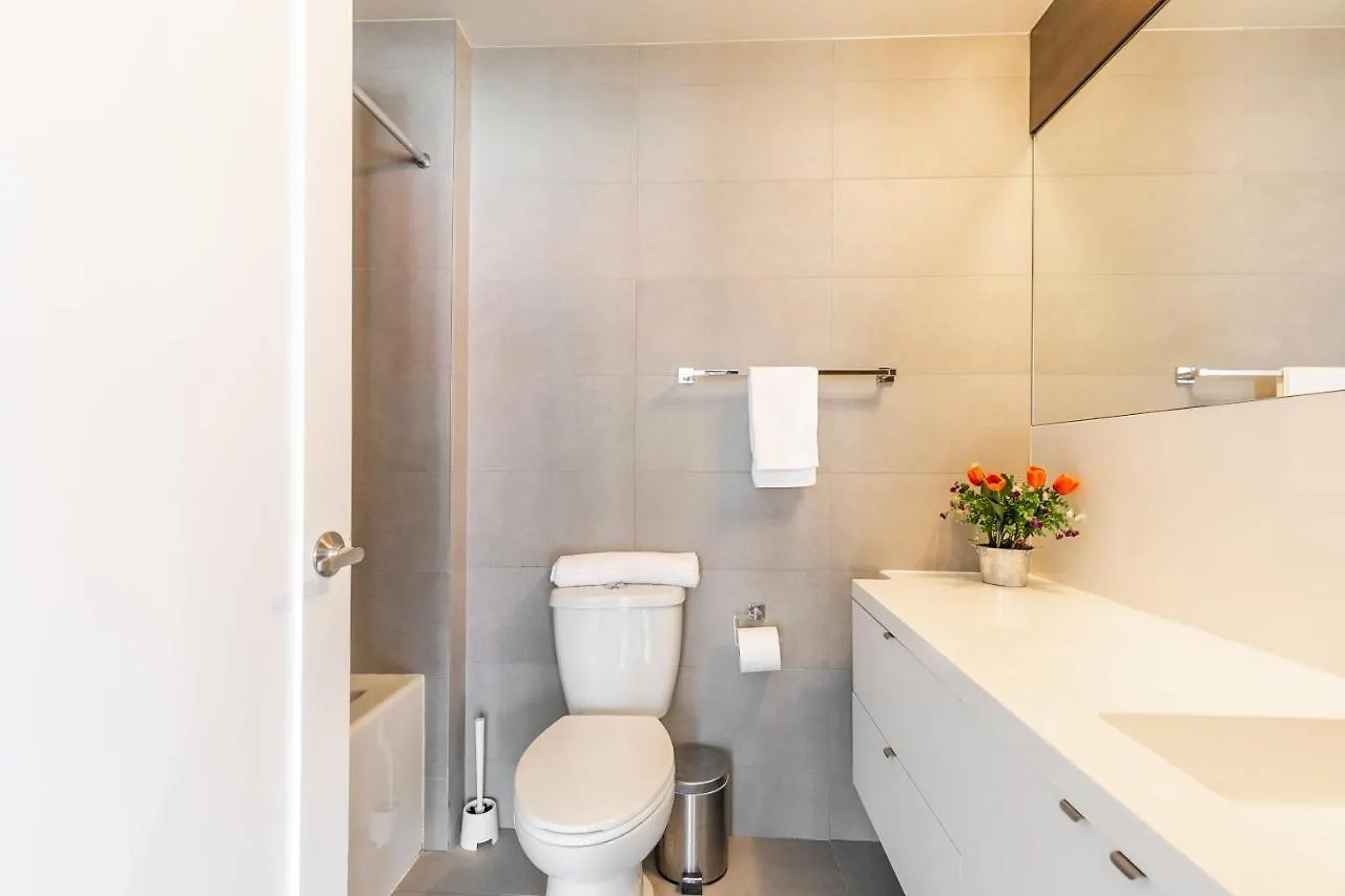 Luxury 1Br Condo - King Bed - Stunning City Views Toronto 0*,